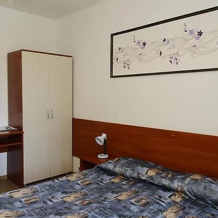 Zdravets - Free Parking ゴールデンサンド