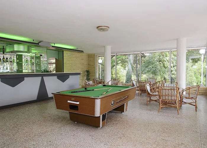 Zdravets - Free Parking Hotel Nisipurile de Aur